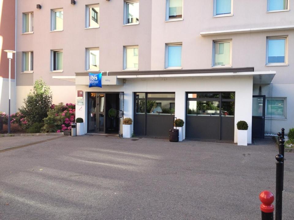 Ibis Budget Velizy Exterior foto