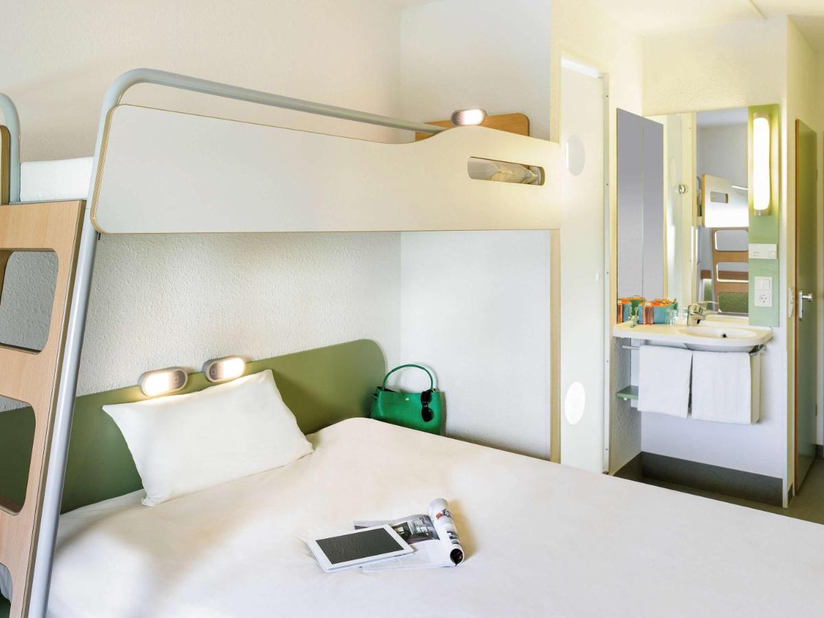 Ibis Budget Velizy Exterior foto