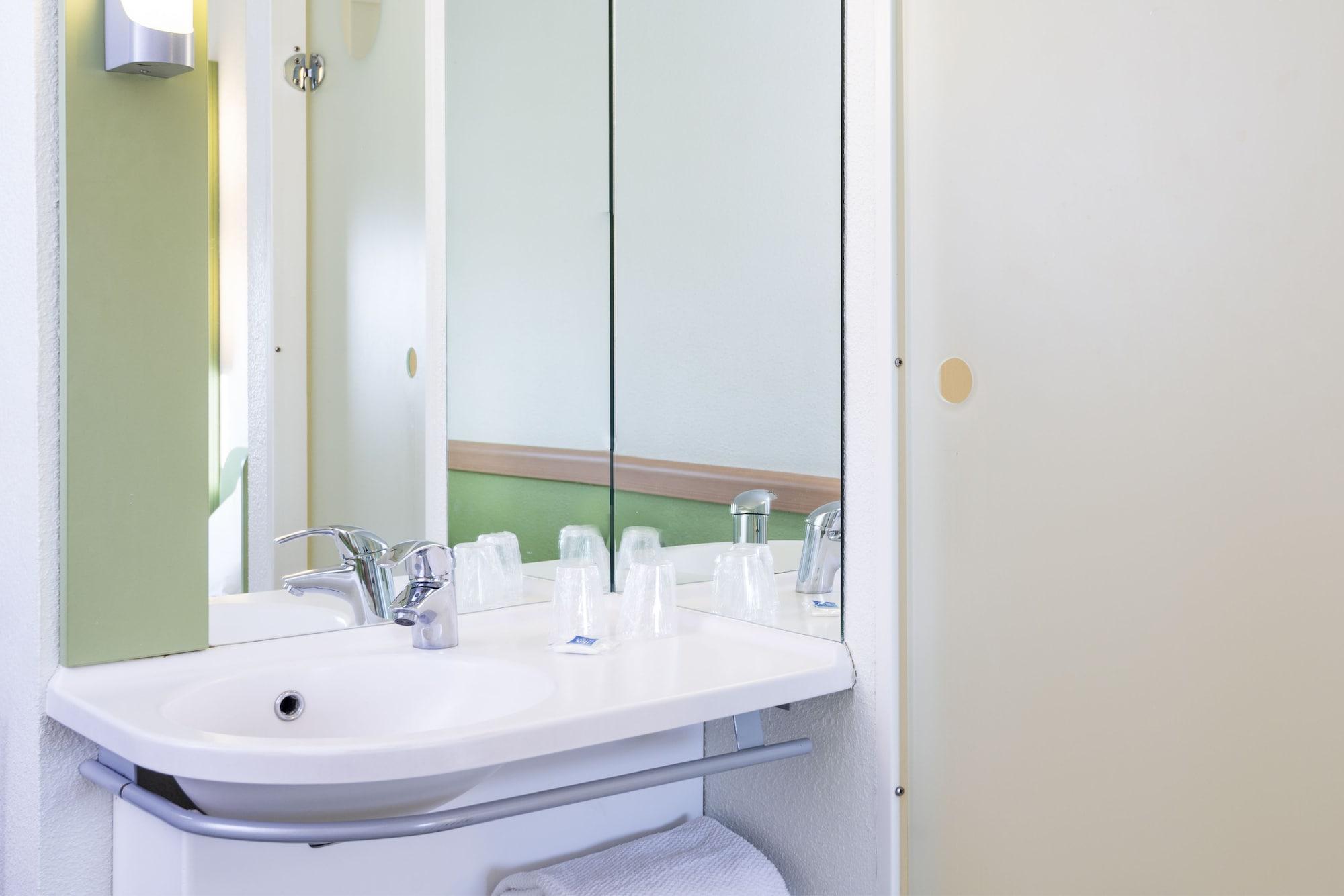 Ibis Budget Velizy Exterior foto