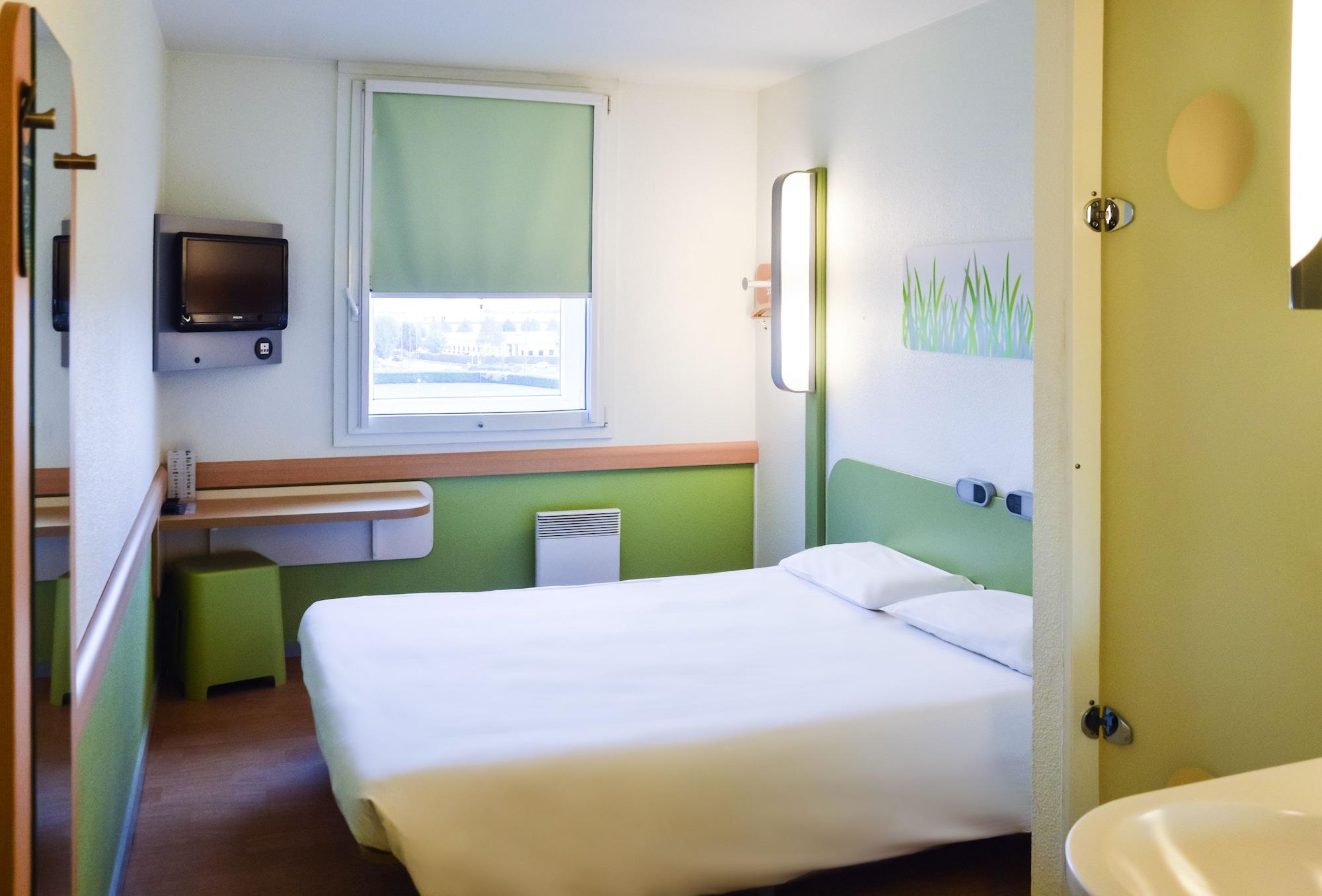 Ibis Budget Velizy Exterior foto
