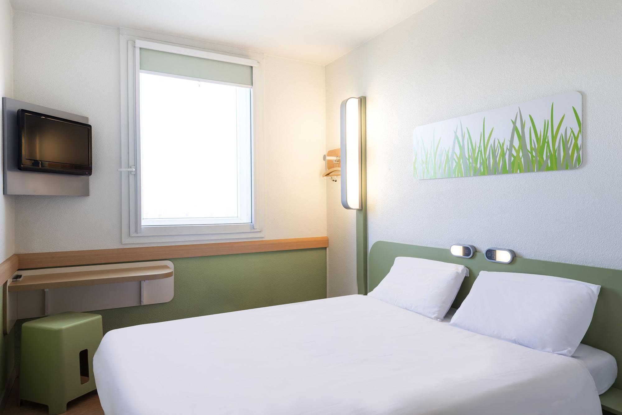 Ibis Budget Velizy Exterior foto