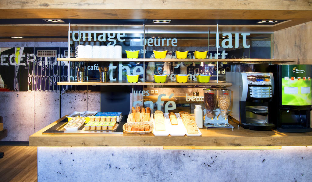 Ibis Budget Velizy Exterior foto