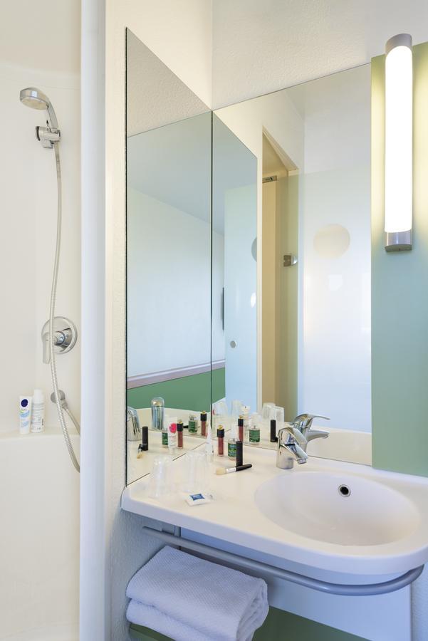 Ibis Budget Velizy Exterior foto