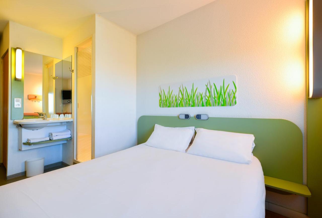 Ibis Budget Velizy Exterior foto